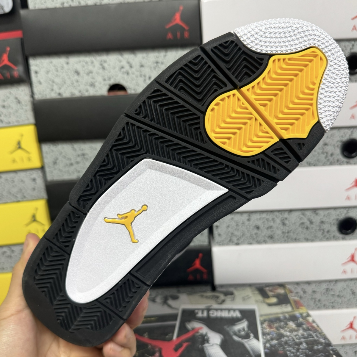 Air Jordan 4 Retro - Cool Grey