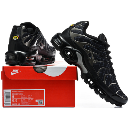 Nike Air Max Plus -  France Saint-Denis