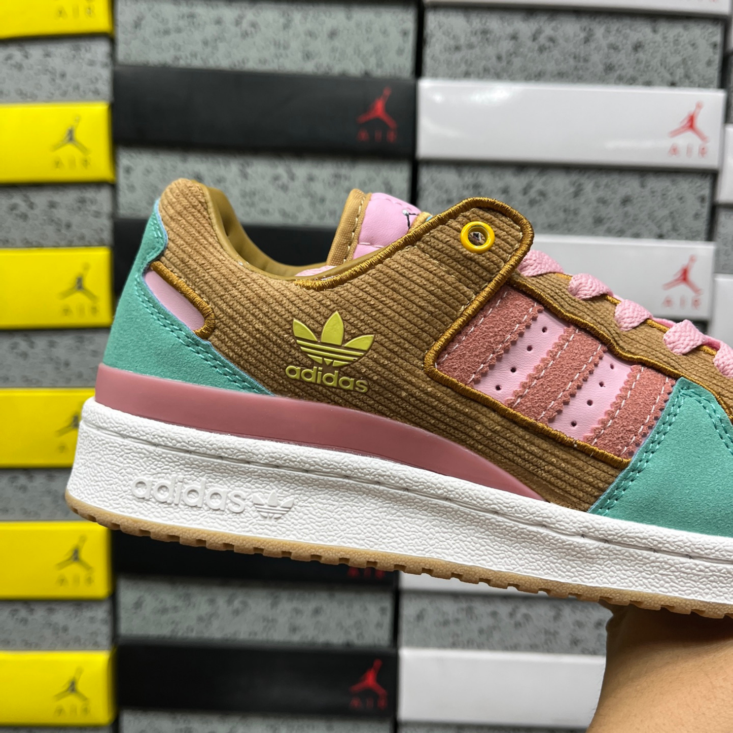 Adidas Forum Low x The Simpsons - Living Room