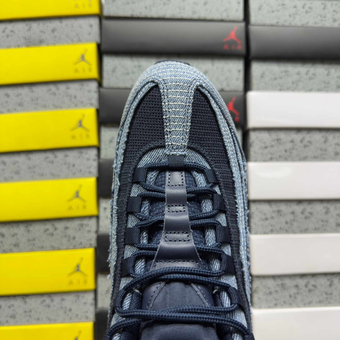 Air Max 95 x Levi's - Obsidian