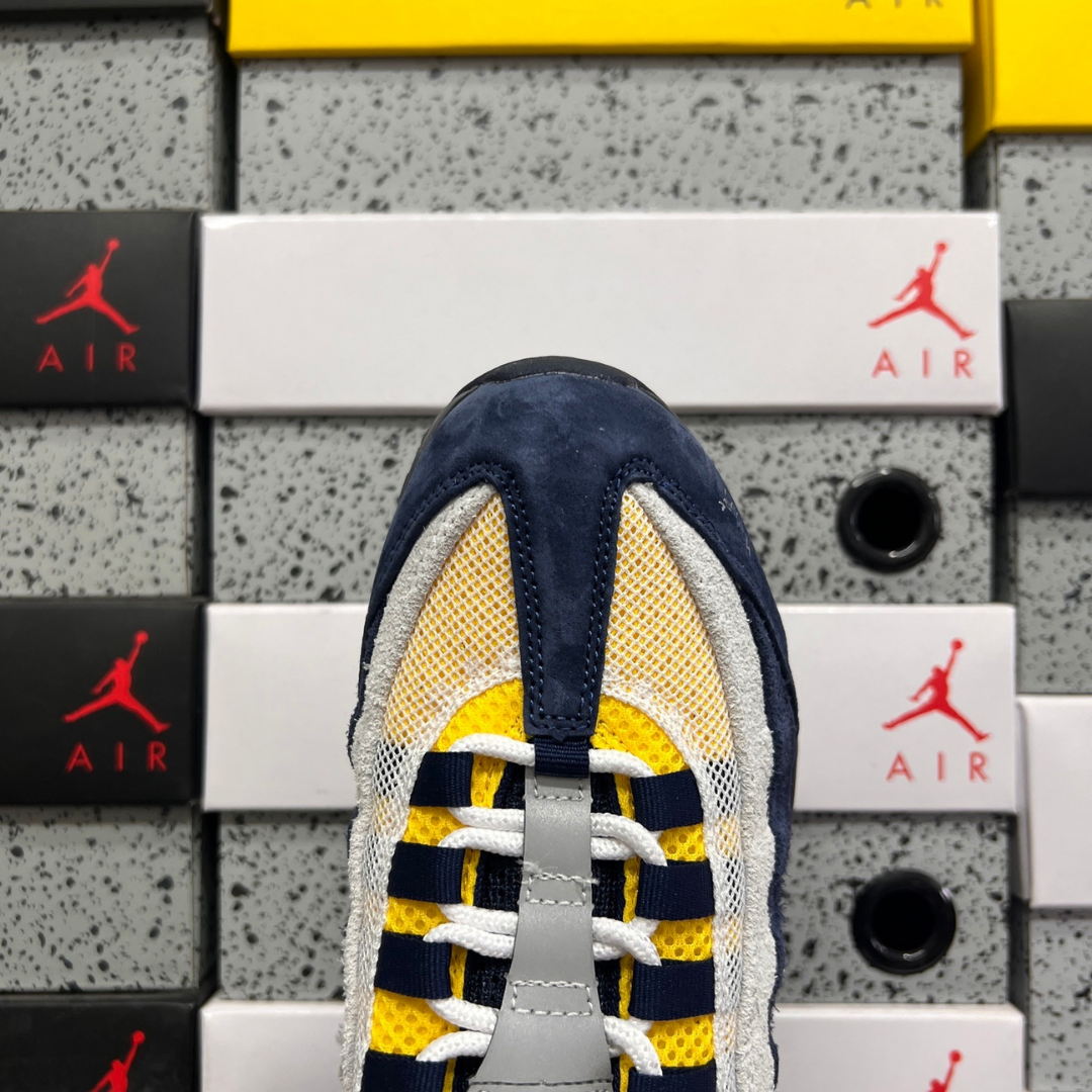 Air Max 95 x Eric Koston - Obsidian SpeedYellow