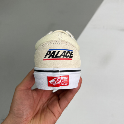 Palace x Vans Old Skool - Classic White