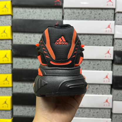 Pharrell Williams x Adidas Adistar Jellyfish  - Black/Red