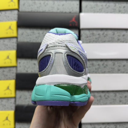 Asics Gel Nimbus 16 - White / Periwinkle / Mint