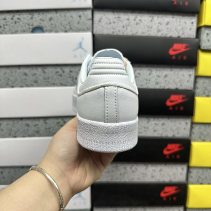 Adidas Samba - Cloud White Silver Metallic