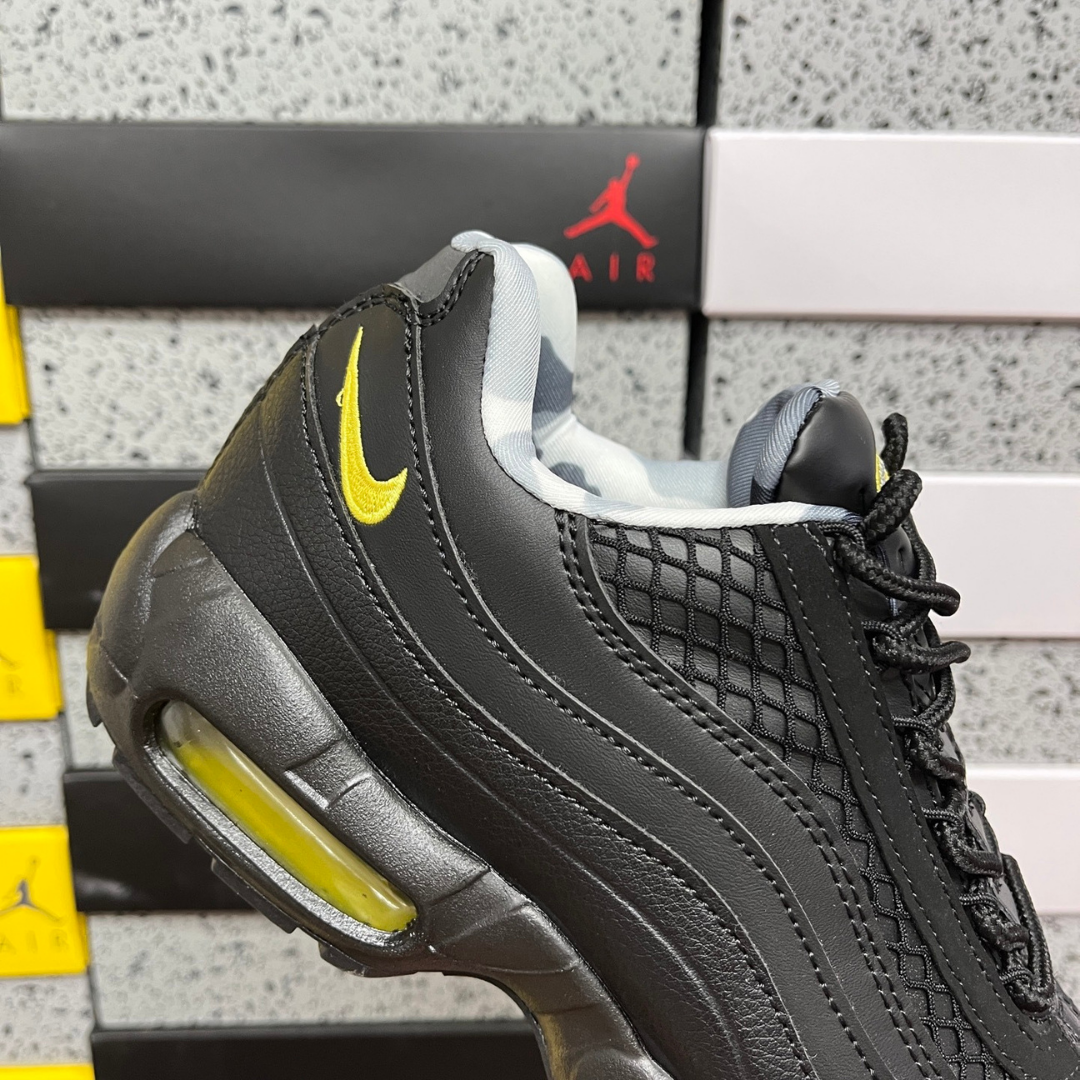 Air Max 95 x Corteiz - Honey Black