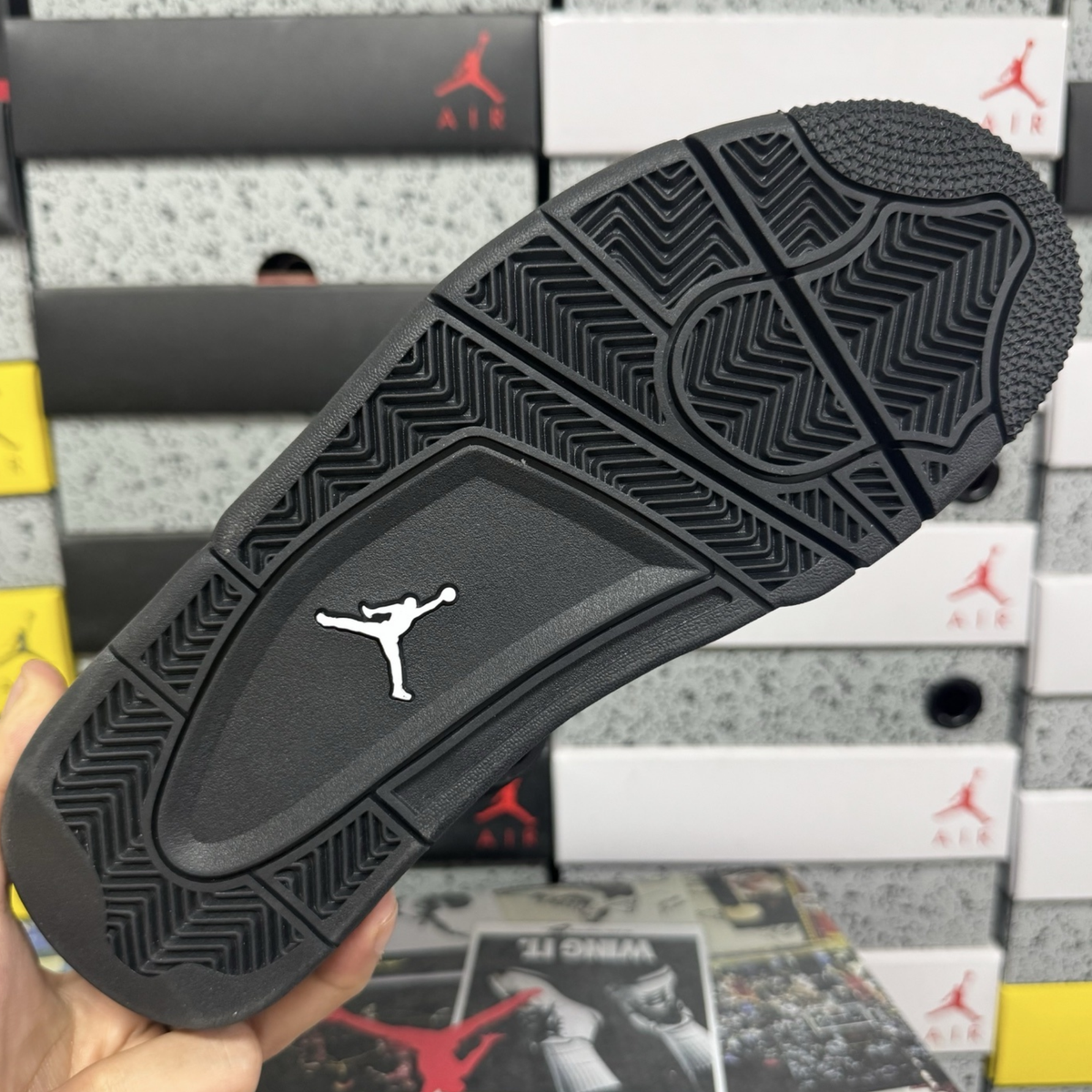 Air Jordan 4 Retro - Black Cat