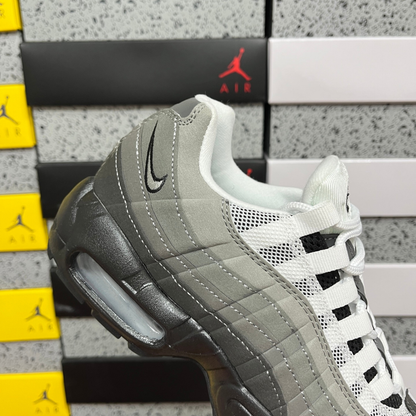 Air Max 95 - Grey Gradient