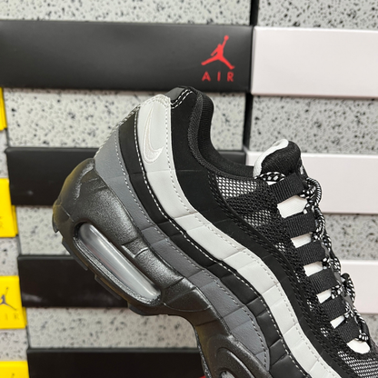 Air Max 95 - Shadow Smoke