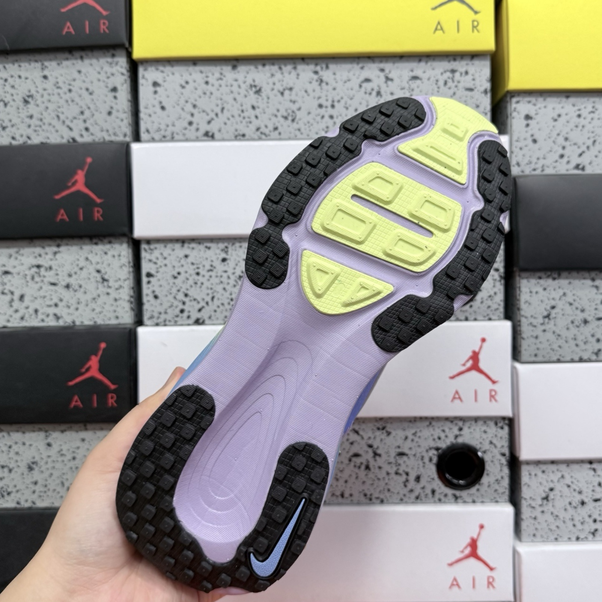 Nike Vomero 18 SE - Amethyst Tint/Hydrangeas/Phantom