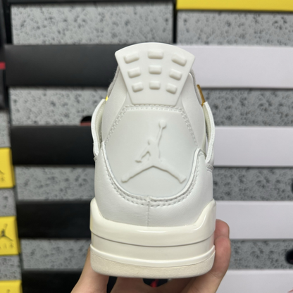 Air Jordan 4 Retro - Metallic Gold