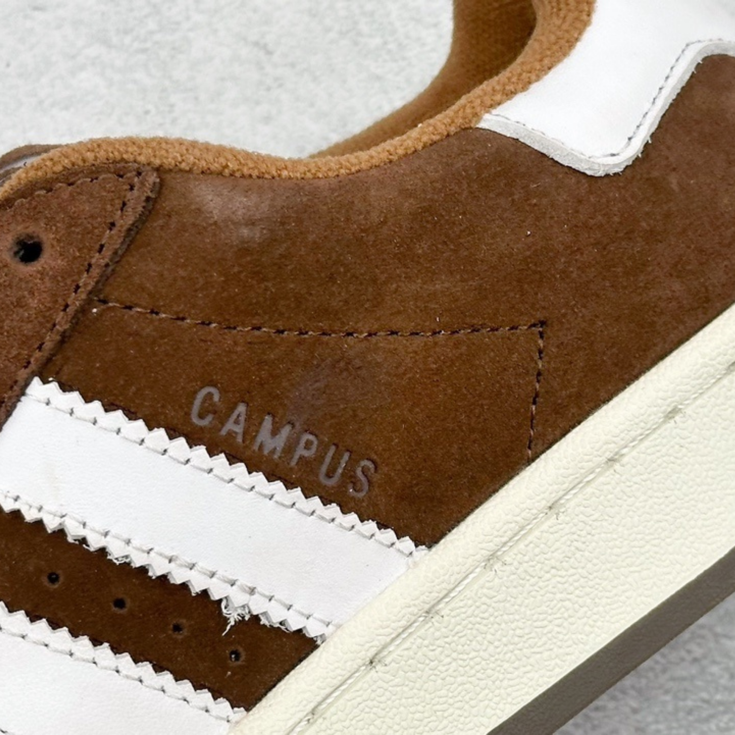 Adidas Campus 00's - Bark Brown