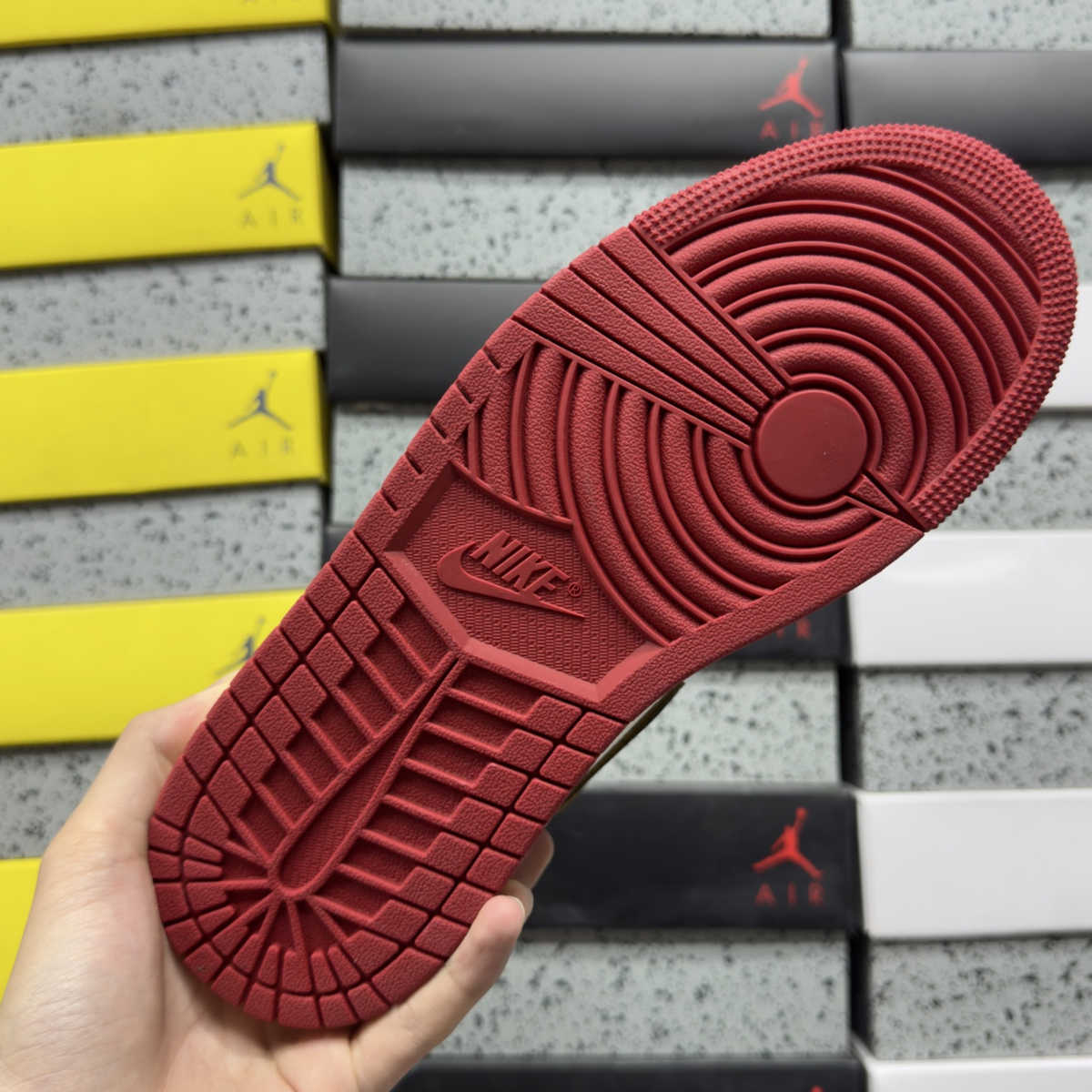 Union LA x Air Jordan 1 Retro High OG - Chicago / Varsity Red