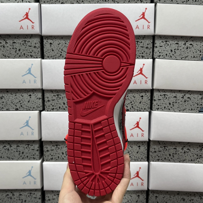 Off-White X Nike SB Dunk Low - University Red