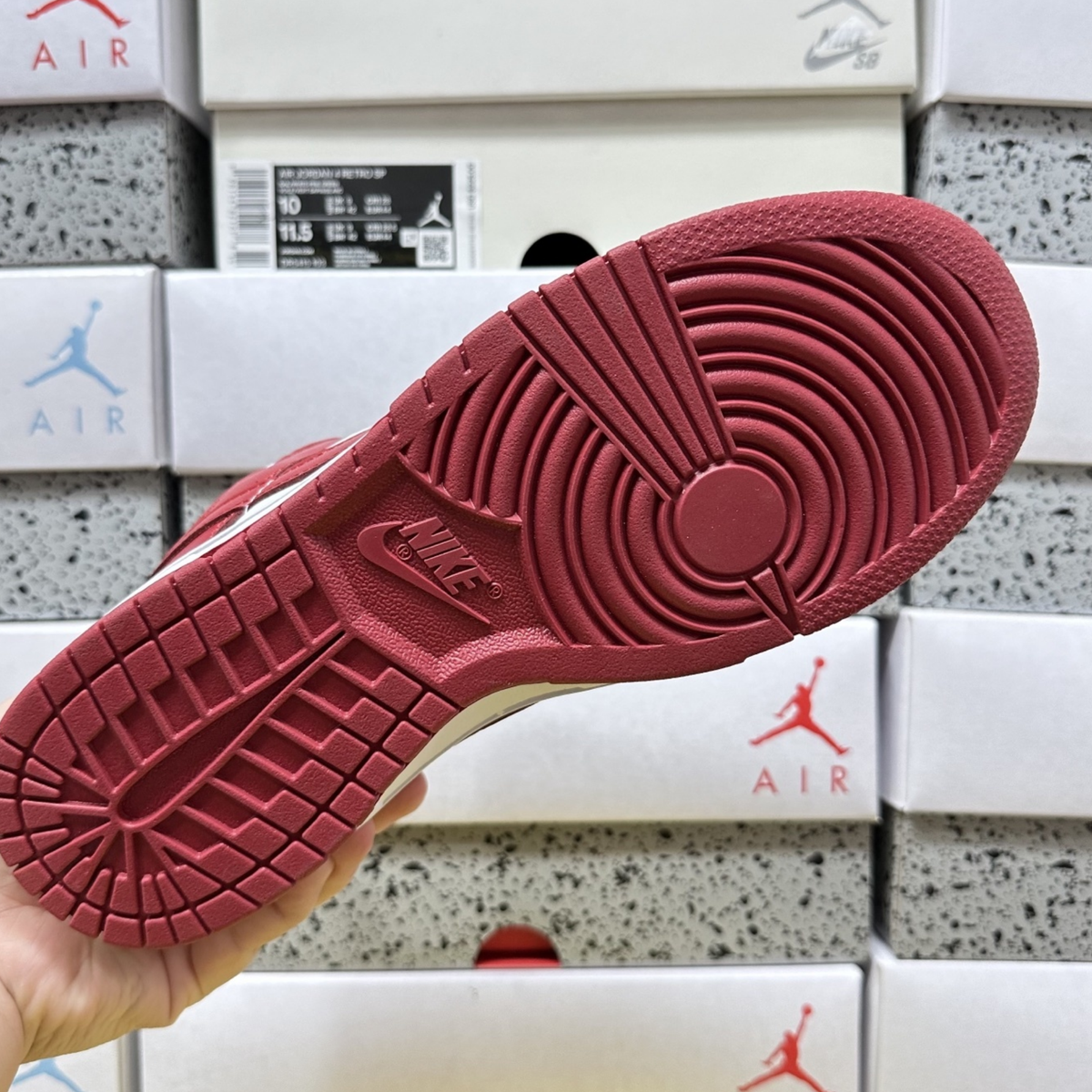 Nike Dunk Low - Gym Red