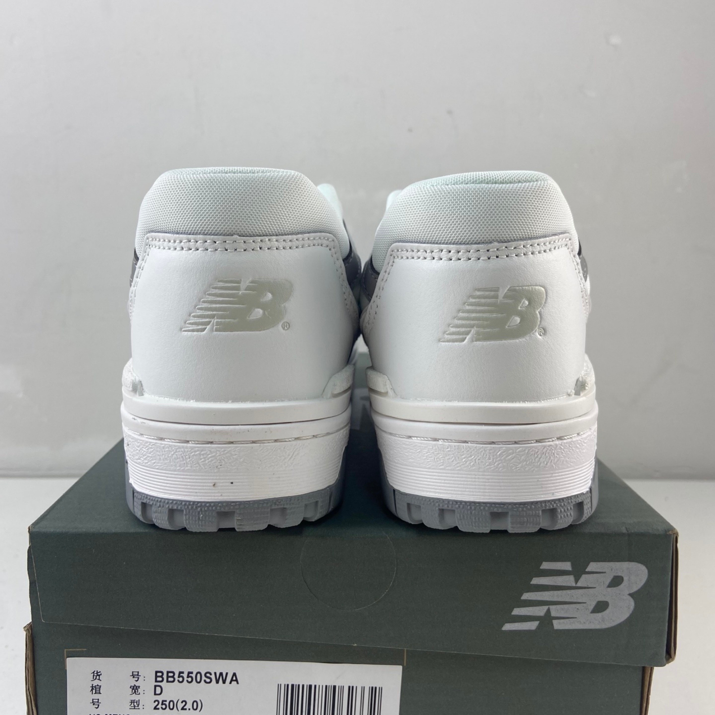 New Balance 550 - Glacier White
