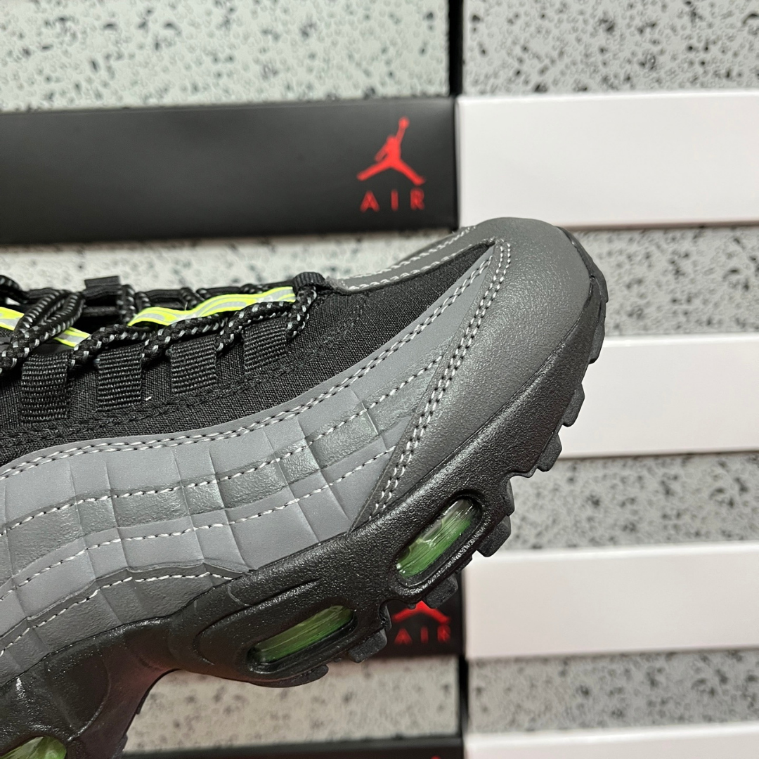 Air Max 95 - Neon Pulse