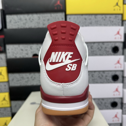 Nike SB x Air Jordan 4 Retro SP - Varsity Red