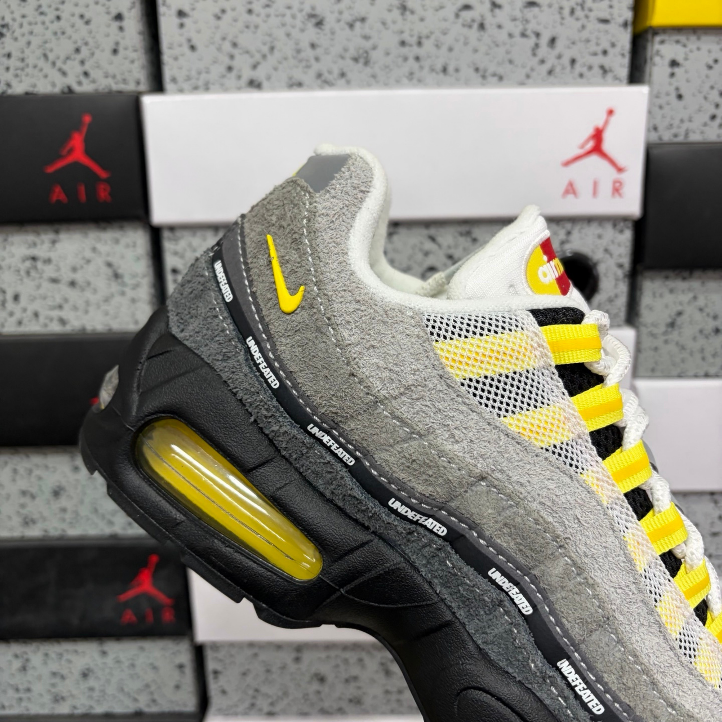 Air Max 95 x Undefeated - Shanghai"