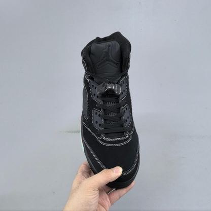 Air Jordan 5 - Halloween