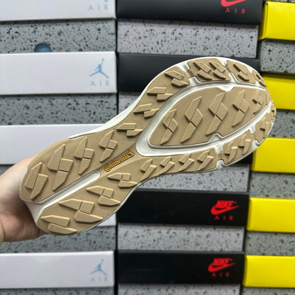 Adidas Terrex  Freehiker LT - Cream/Gold/Orange