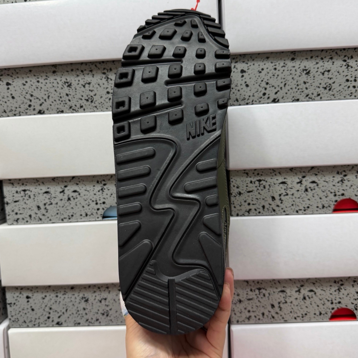 Nike Air Max 90 - Medium Olive Cargo Khaki