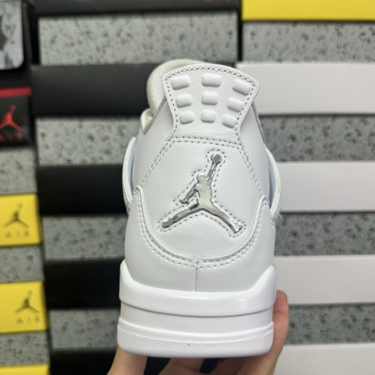 Air Jordan 4 Retro - Pure Money
