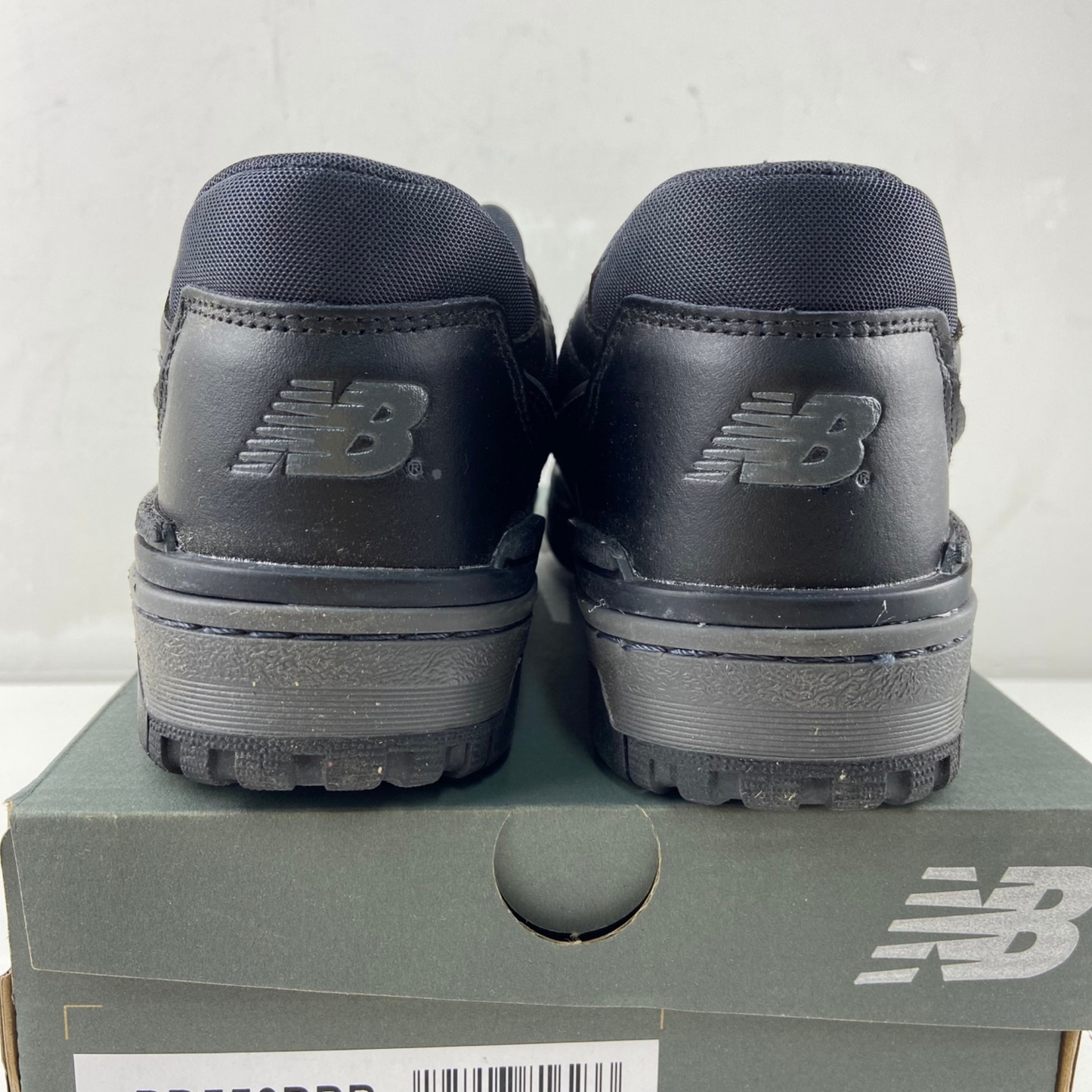 New Balance 550 - Phantom Black