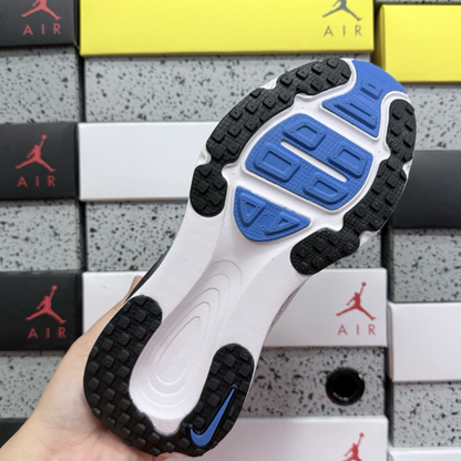 Nike Vomero 18 - White Black Sail Photo Blue