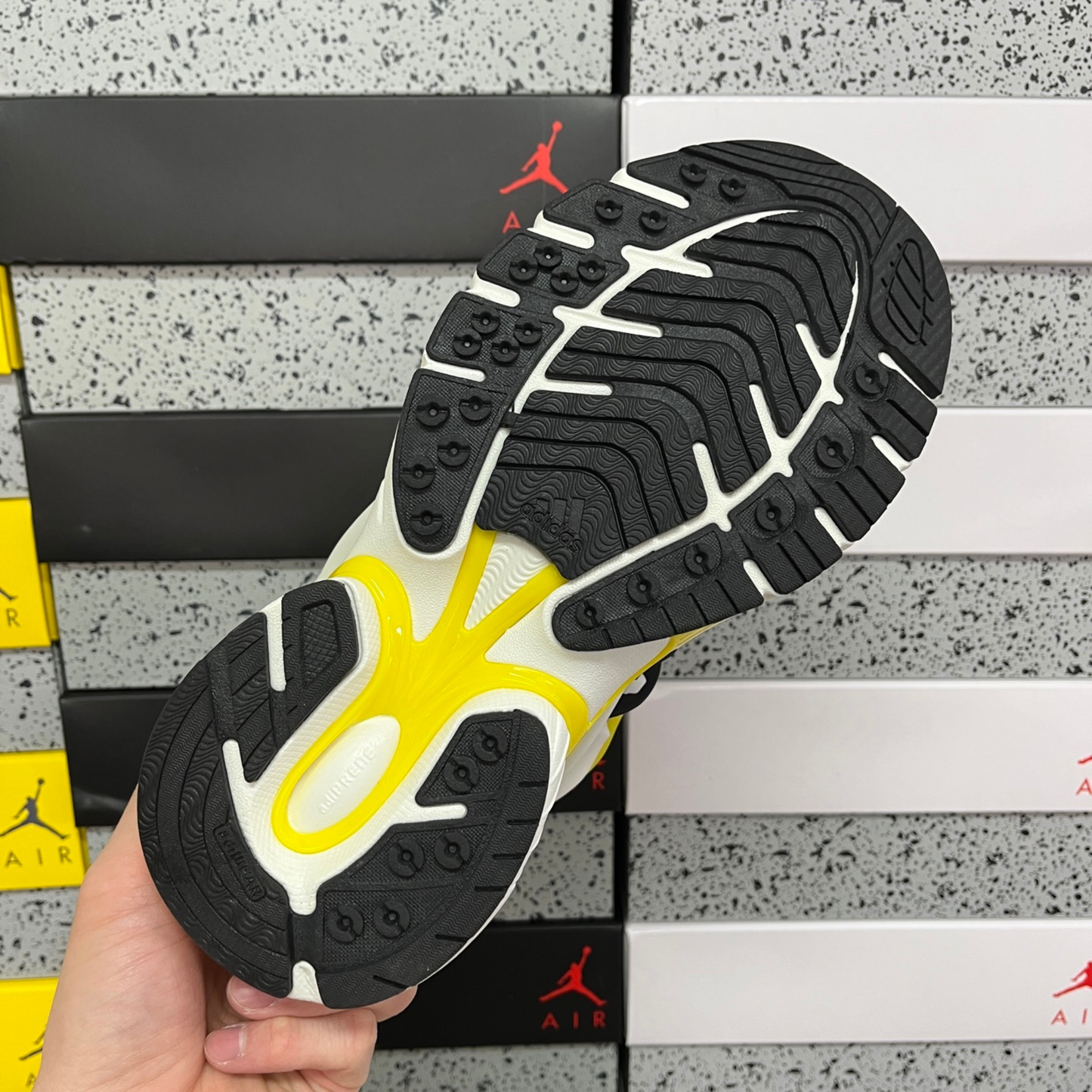 Pharrell Williams x Adidas Adistar Jellyfish  - Focus Yellow