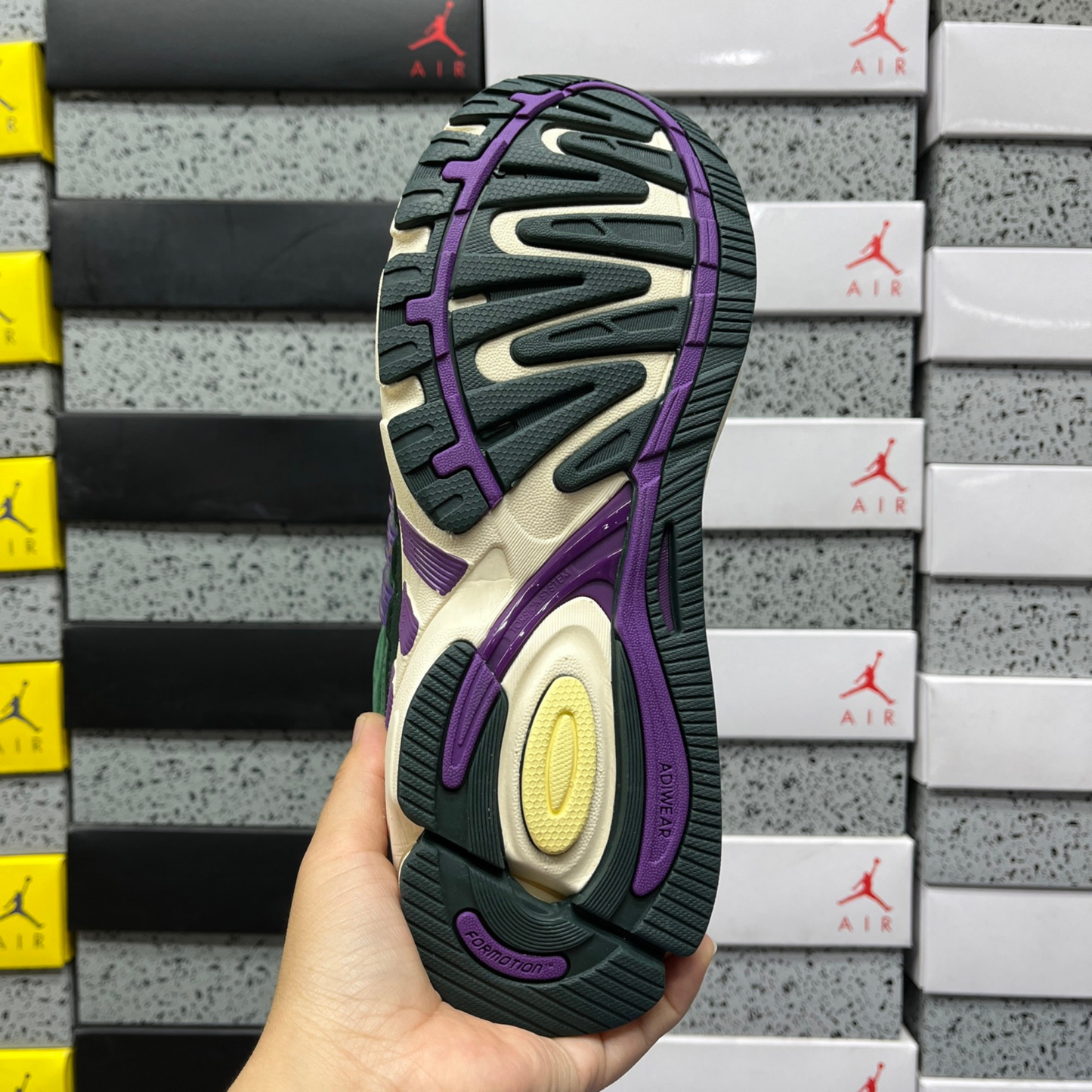 Adidas Response CL - Dark Green Purple