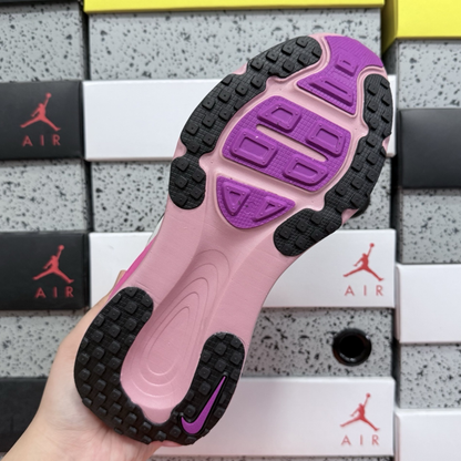 Nike Vomero 18 - Summit White Elemental Pink