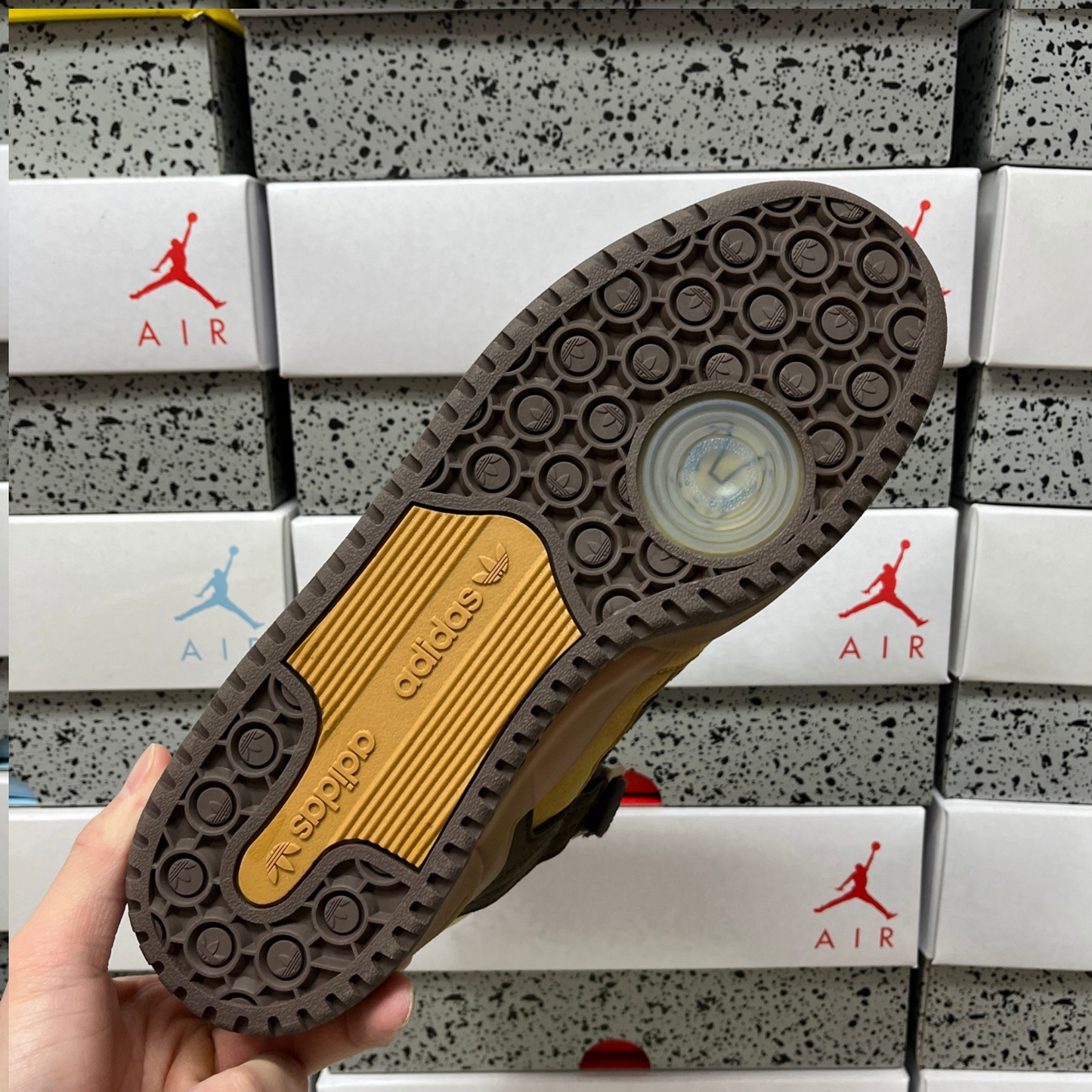 Adidas Forum Buckle Low  x Bad Bunny - The First Café