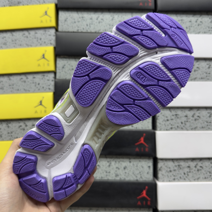 Asics Gel Nimbus 16 - Iridescent / Purple / Volt