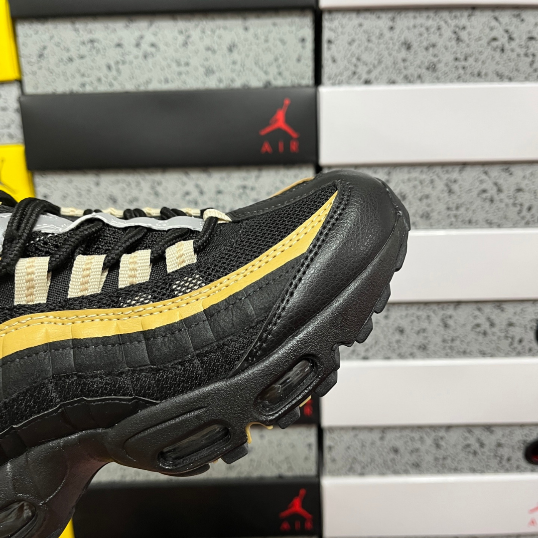 Air Max 95 - Black Elemental Gold