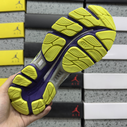 Asics Gel Nimbus 16 - Violet / Lightning / Flash Yellow
