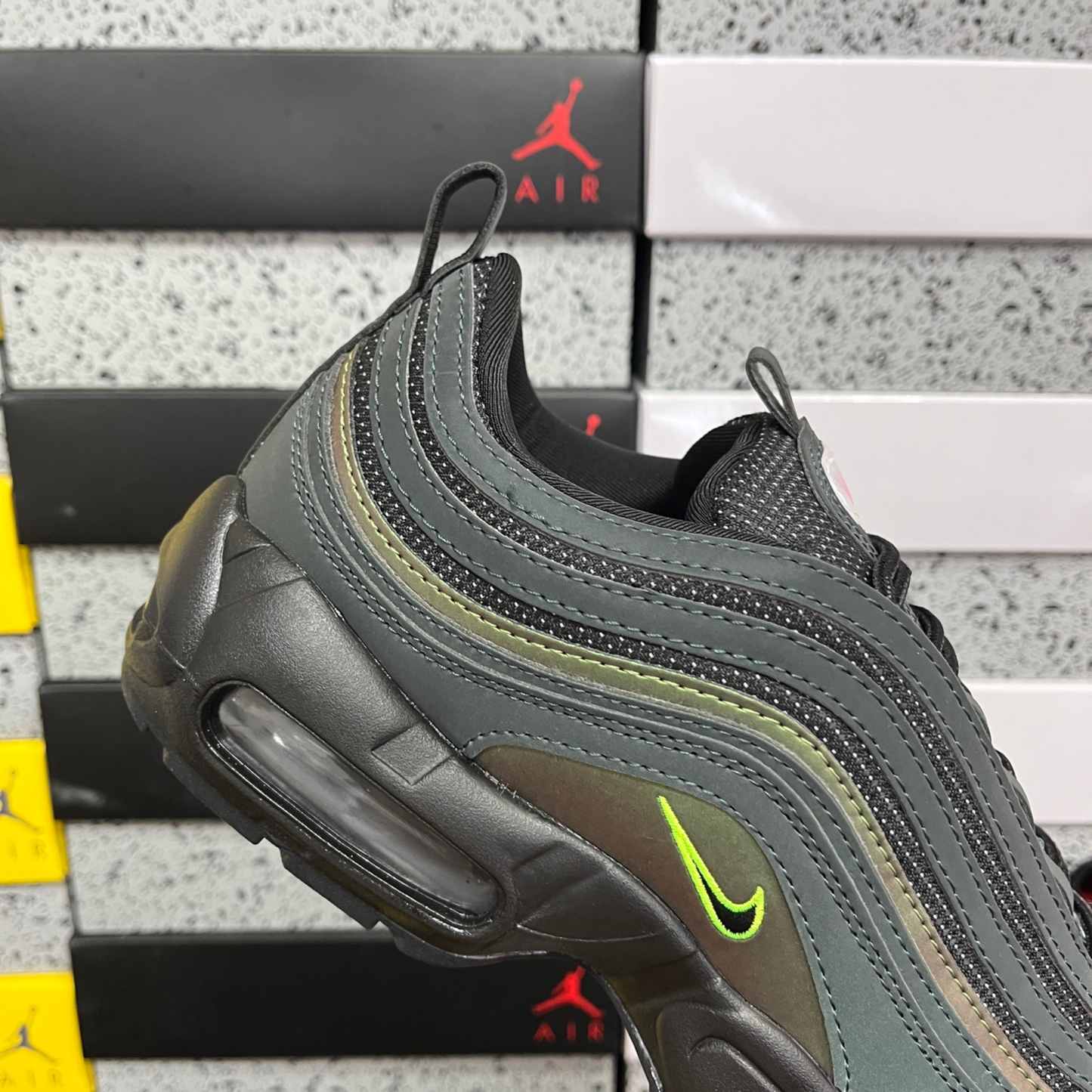 Air Max 95/97 - O Nike Air Max 95/97 PE "University of Oregon – Thunder