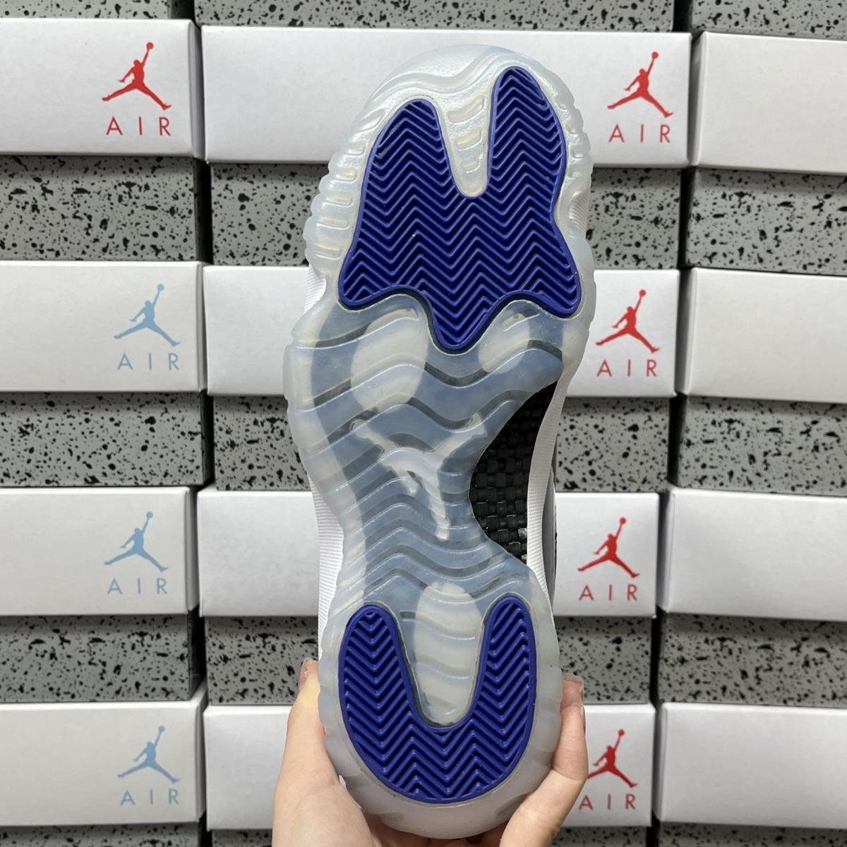 Air Jordan 11 Retro - Space Jam
