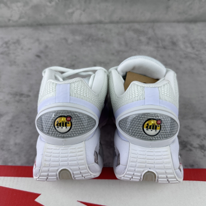 Nike Air Max DN - White University Red