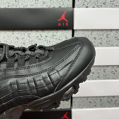 Air Max 95 - Triple Black