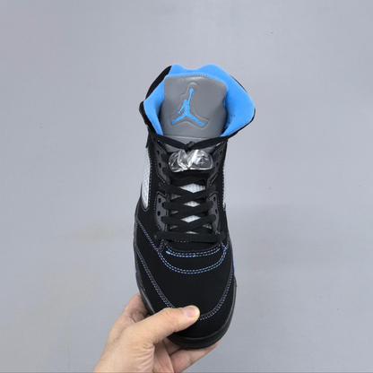 Air Jordan 5 - Black Carolina