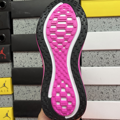 Nike Vomero Plus - Royal Pulse Fire Pink
