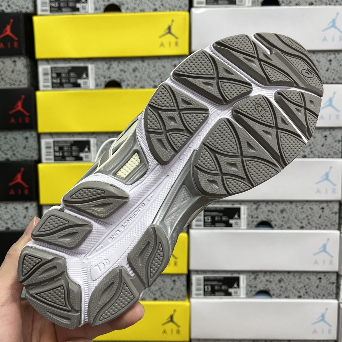 Asics Gel NYC 2055 - Cream Steeple Grey