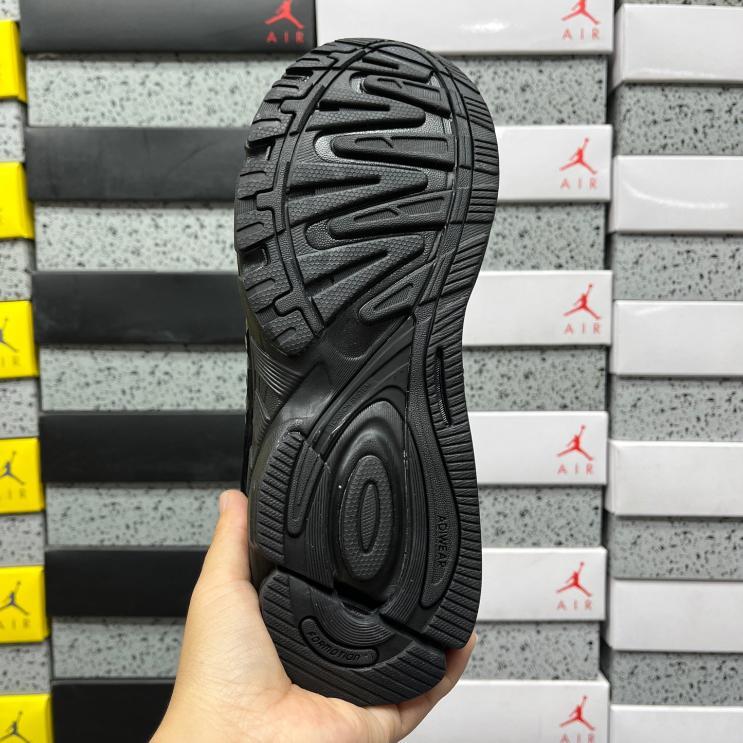 Adidas Response CL - Triple Black