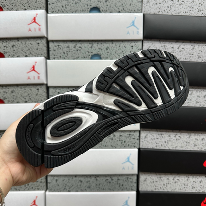 Adidas Response CL - Core Black Cloud White