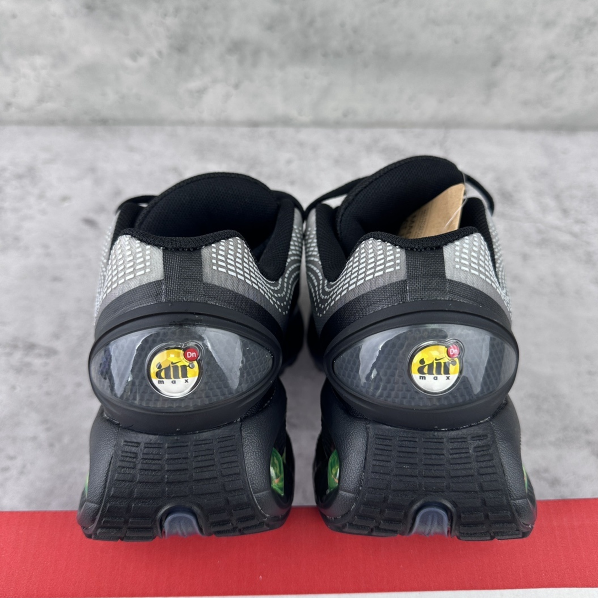 Nike Air Max DN - Silver Black Neon Pulse