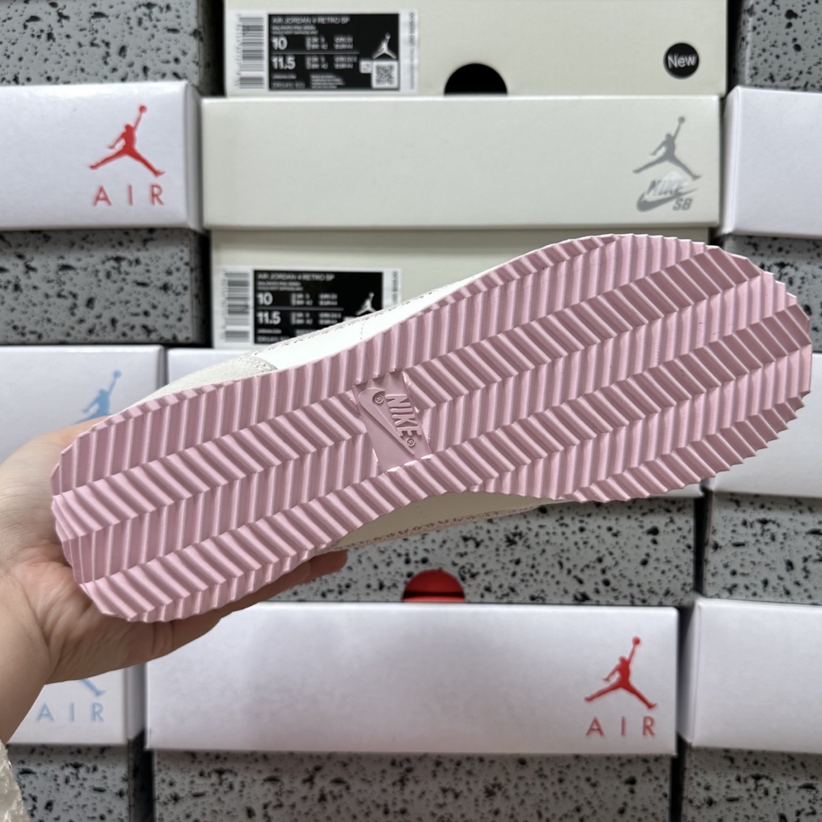 Nike Cortez Wmns Cortez - Valentine's Day 2025