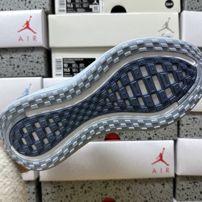 Nike Vomero Plus - Football Grey Ashen Slate