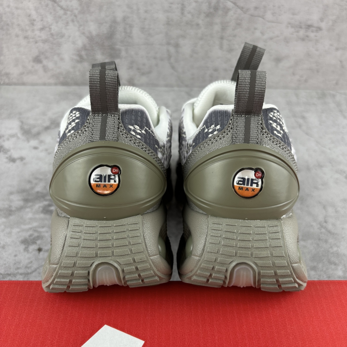 Size? x Nike Air Max DN SP - Light Bone Taupe