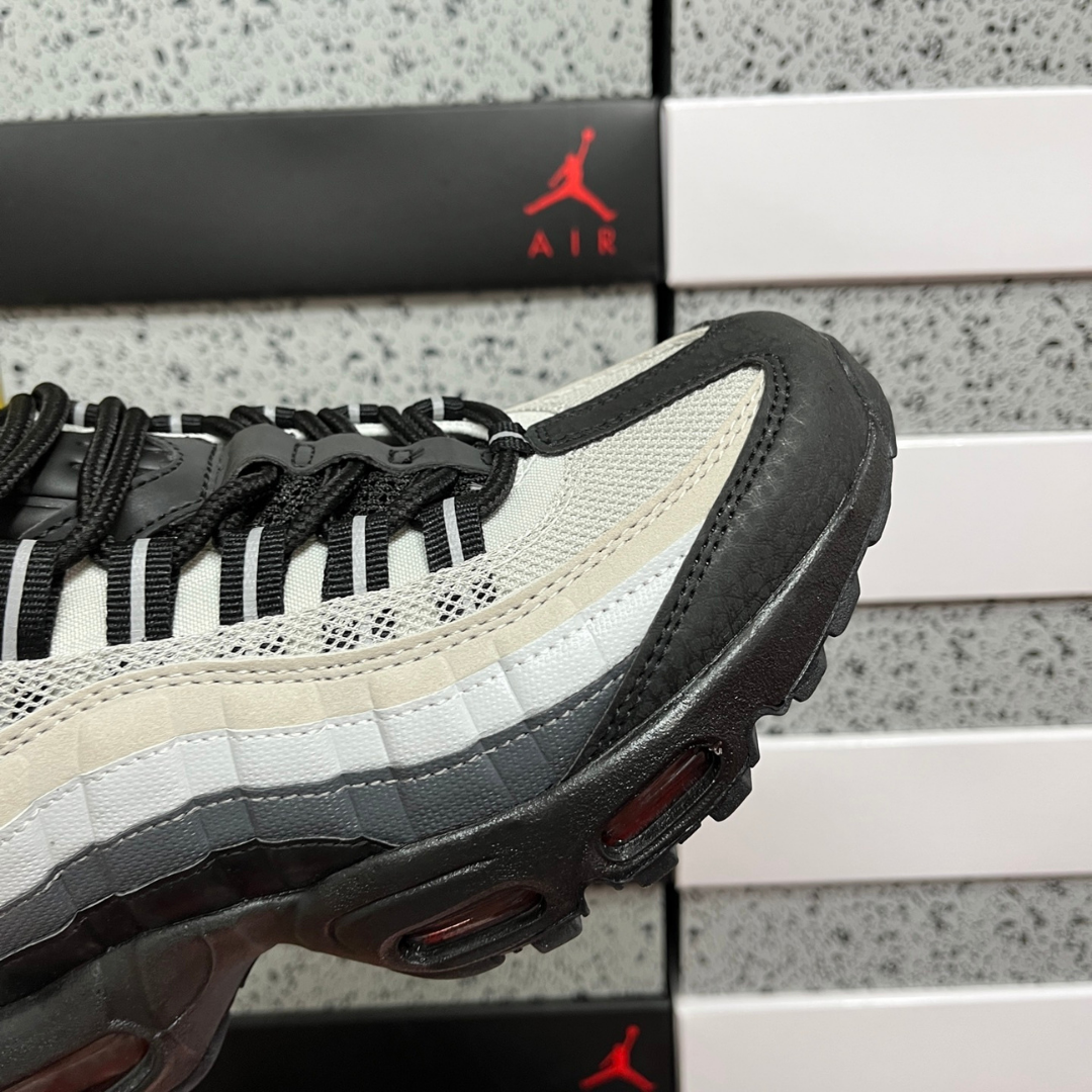 Air Max 95 - Koi Fish Scale
